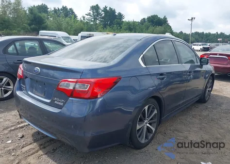 2015 Subaru Legacy 2.5I Limited z USA, uszkodzony, nr VIN 4S3BNAL67F3004229